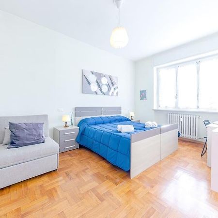 Navigli - Downtown - Duomo Spacious Two Bedroom Apartment - Close To Metro - Ac - Wi-Fi Milan Exterior photo